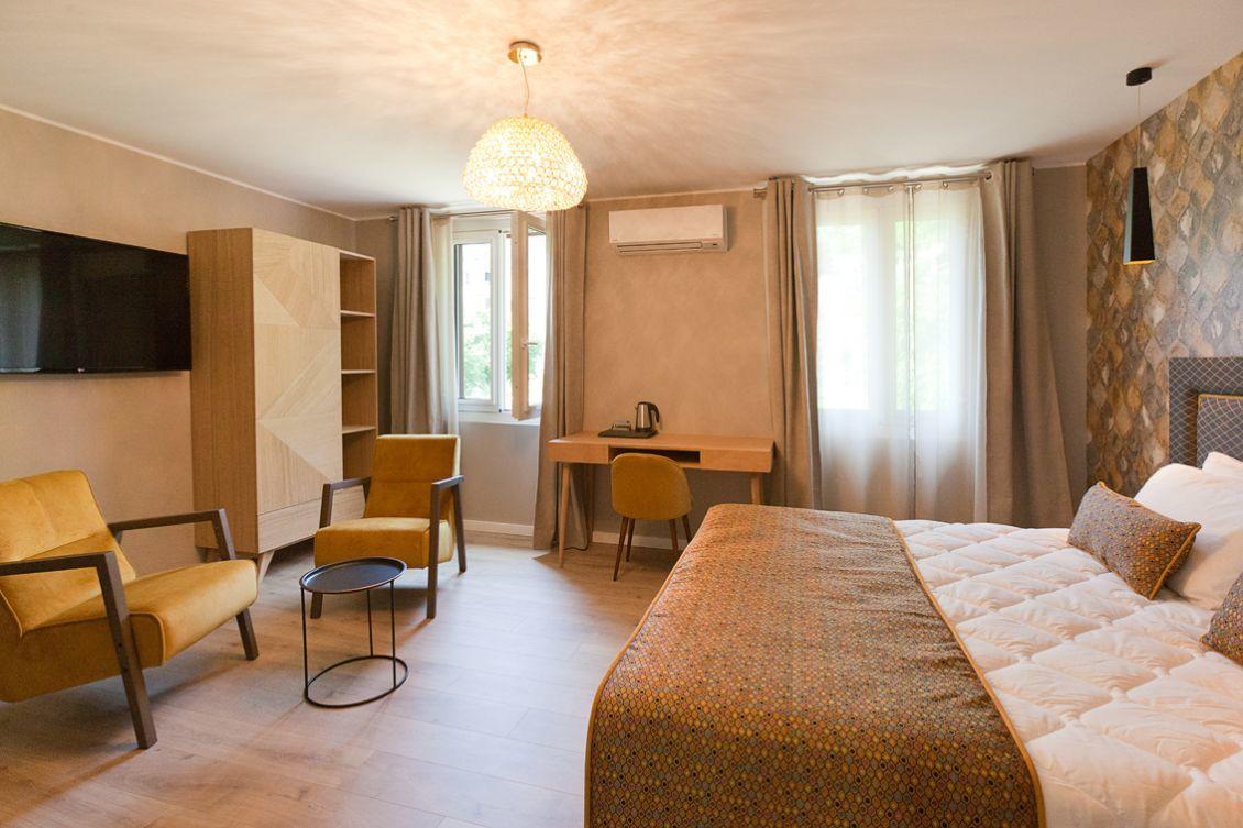 Aparthotel L'Appollu à La Porta Extérieur photo